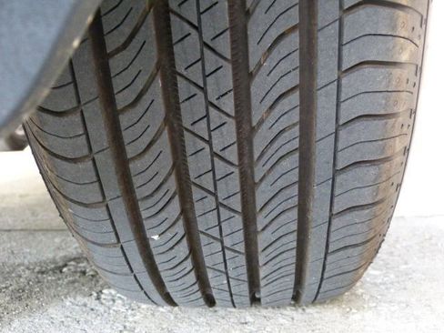 Used 2025 Ford Maverick XLT w/ Equipment Group 302A image 38