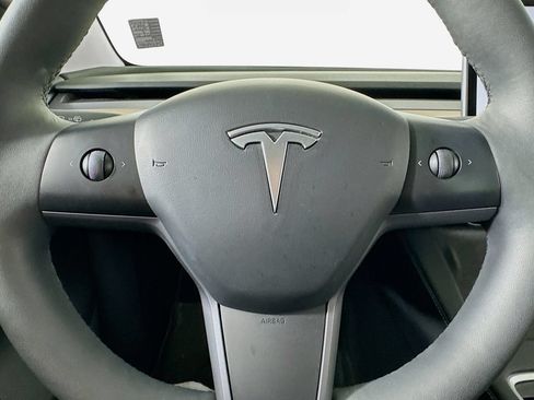 Used 2023 Tesla Model Y Long Range AWD/4WD image 58