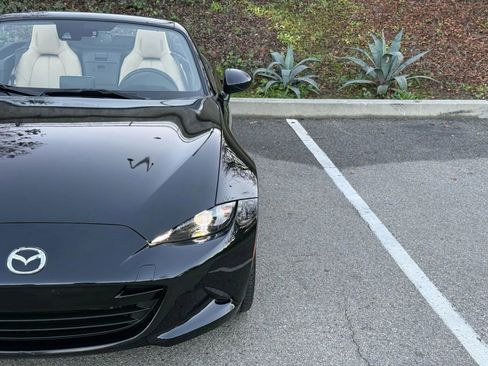 Used 2016 MAZDA MX-5 Miata Grand Touring image 10