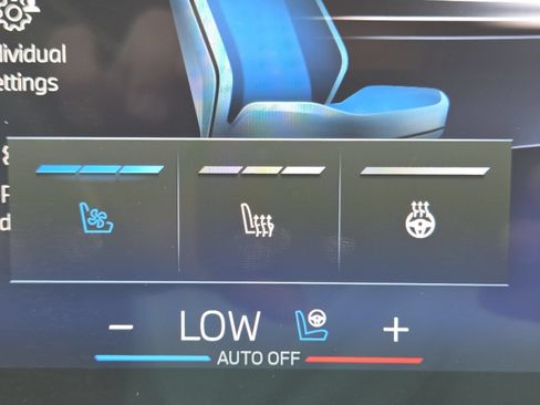 Used 2025 BMW X7 M60i AWD/4WD image 8