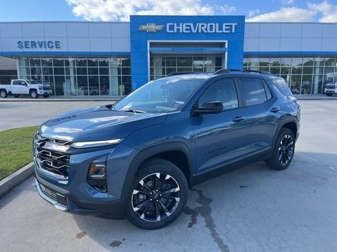 New 2026 Chevrolet Equinox RS w/ Convenience Package III FWD image 2