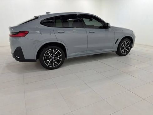 Certified 2024 BMW X4 xDrive30i w/ Premium Package AWD/4WD image 6