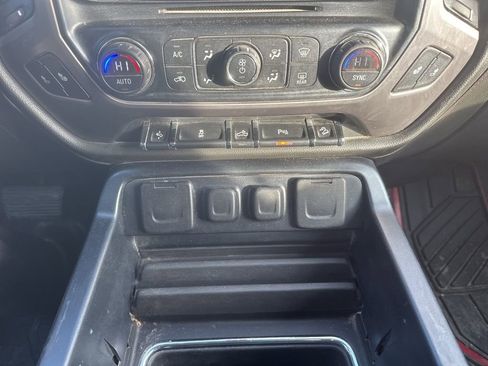 Used 2015 GMC Sierra 2500 SLT w/ All-Terrain HD Package image 22