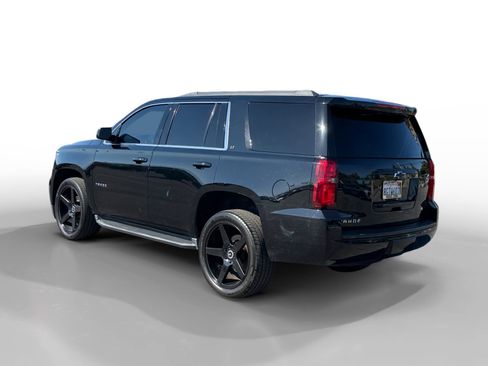 Used 2019 Chevrolet Tahoe LT w/ Luxury Package image 3