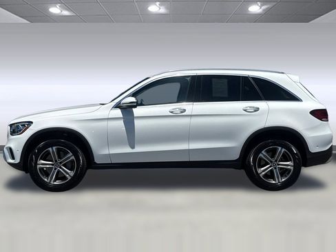 Used 2022 Mercedes-Benz GLC 300 4MATIC image 2