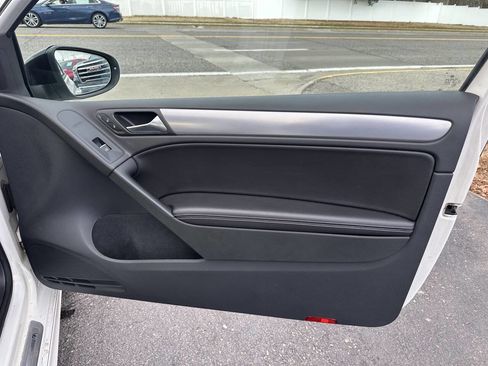 Used 2012 Volkswagen Golf R 2-Door image 13