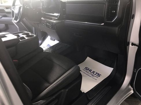 Used 2022 Chevrolet Silverado 1500 LT image 14