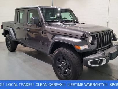 Used 2023 Jeep Gladiator Sport