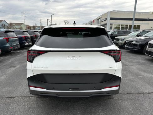 New 2026 Kia Sportage EX AWD/4WD image 6