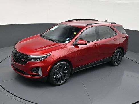 Used 2024 Chevrolet Equinox RS FWD image 9