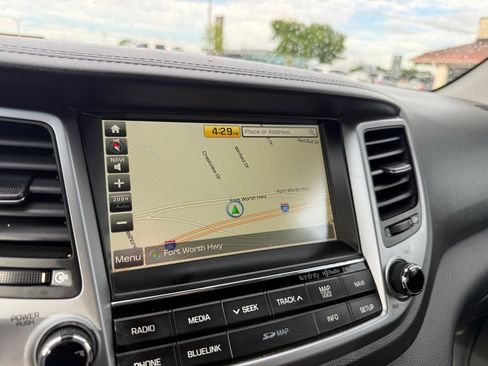 Used 2017 Hyundai Tucson SE Plus image 33