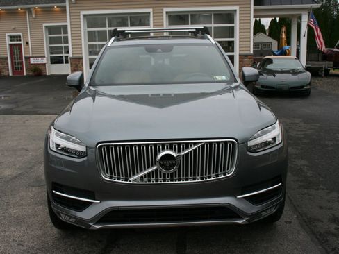 Used 2017 Volvo XC90 T6 Inscription w/ Vision Package image 25