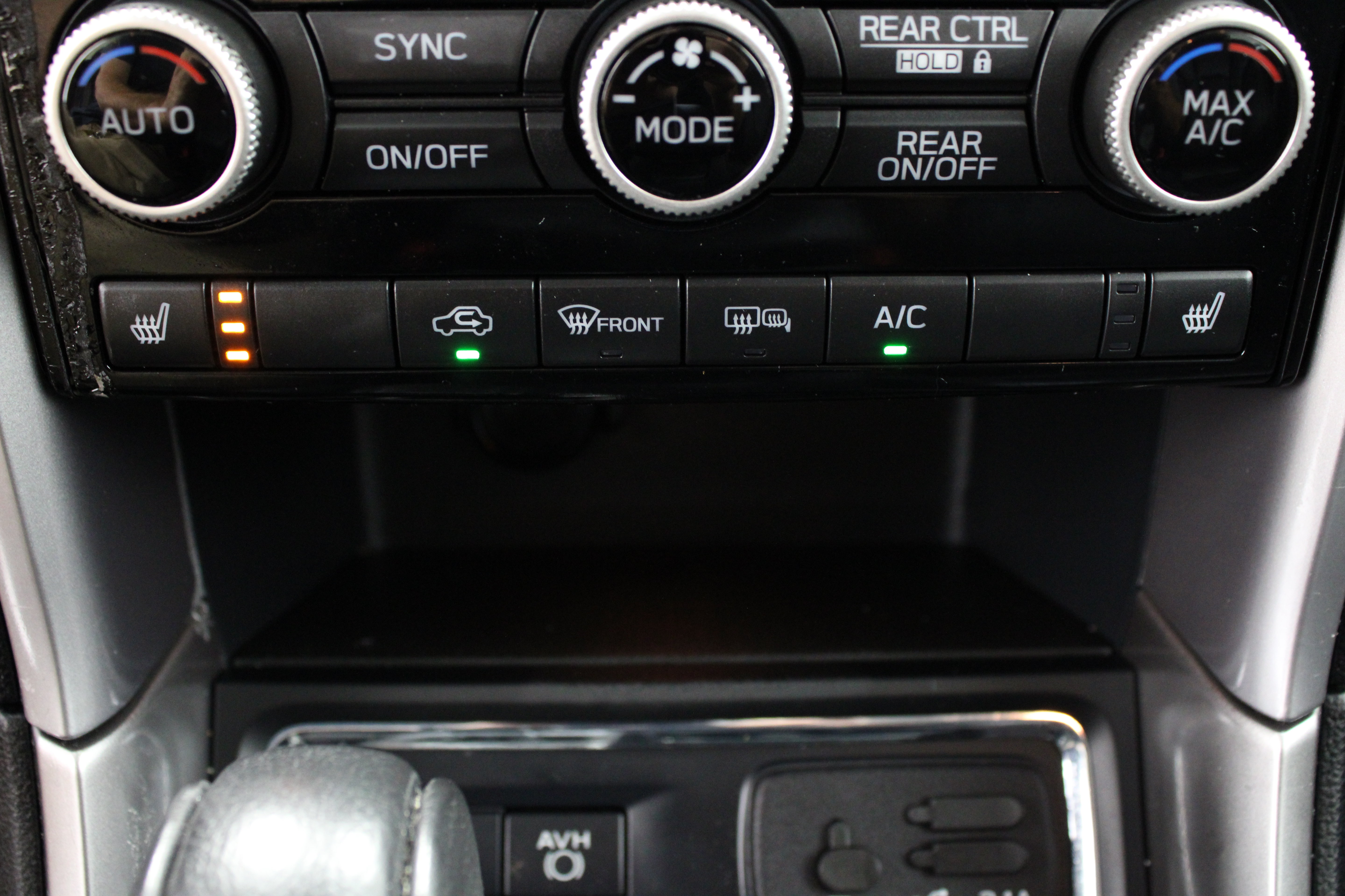 Used 2021 Subaru Ascent Limited w/ Technology Package AWD/4WD image 23