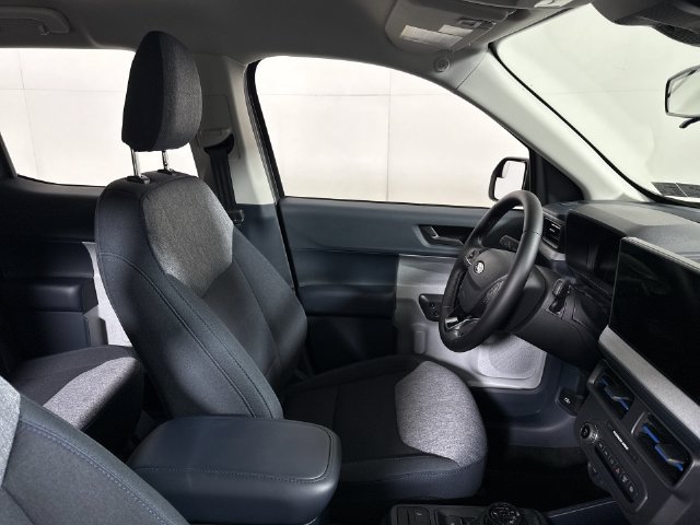 New 2026 Ford Maverick XLT w/ Equipment Group 301A AWD/4WD image 18