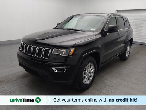 Used 2018 Jeep Grand Cherokee Laredo image 1