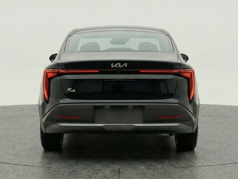 Used 2025 Kia K4 FWD image 7