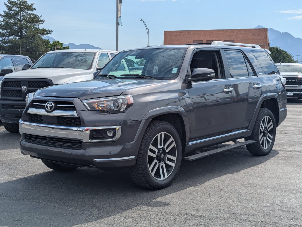 Used 2023 Toyota 4Runner Limited AWD/4WD image 9