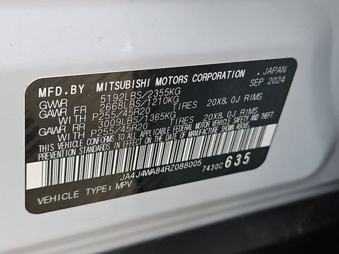Used 2024 Mitsubishi Outlander SEL image 37