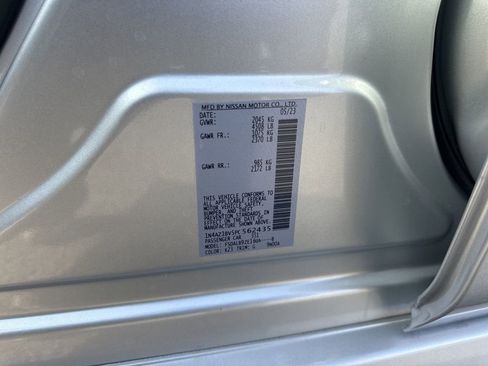 Used 2023 Nissan Leaf S image 32