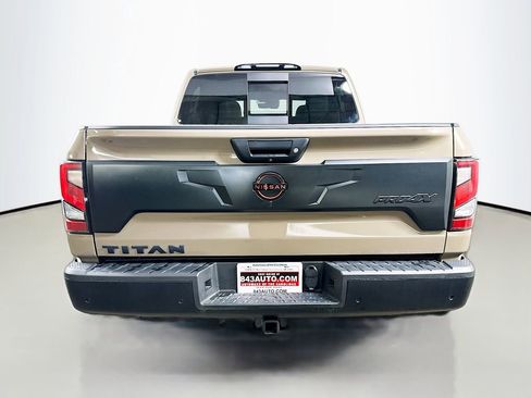Used 2023 Nissan Titan PRO-4X w/ Pro-4x Convenience Package image 6