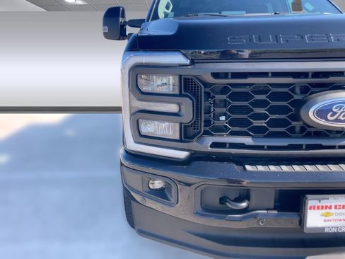 Used 2024 Ford F250 Lariat w/ Lariat Ultimate Package image 10