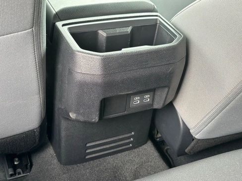 Used 2026 Toyota Tacoma TRD Off-Road image 15