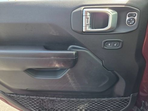 Used 2021 Jeep Wrangler Unlimited Sport AWD/4WD image 21