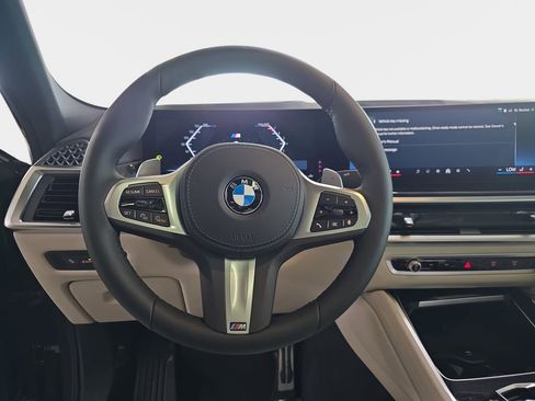New 2026 BMW X6 xDrive40i image 13