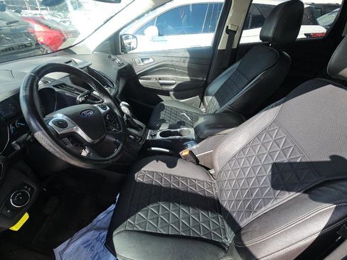 Used 2014 Ford Escape Titanium w/ Equipment Group 401A FWD image 7