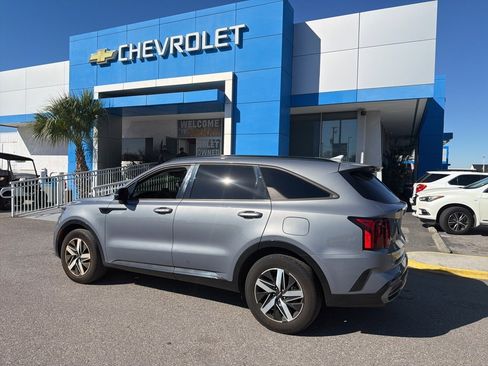 Used 2023 Kia Sorento S w/ Panoramic Sunroof Package image 12