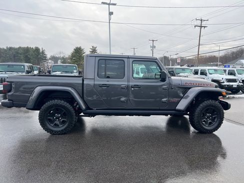 Certified 2021 Jeep Gladiator Mojave image 8