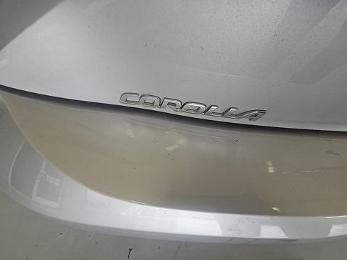 Used 2023 Toyota Corolla XSE image 7