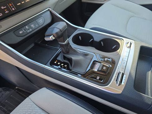 New 2026 Kia Carnival SX Prestige FWD image 27