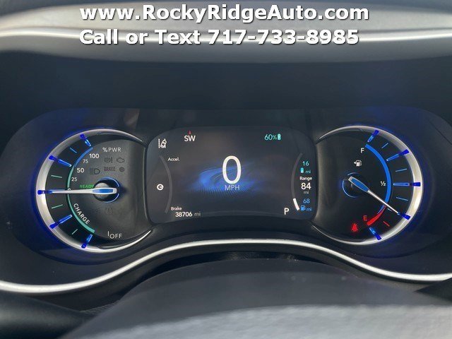 Used 2022 Chrysler Pacifica Touring-L FWD image 11