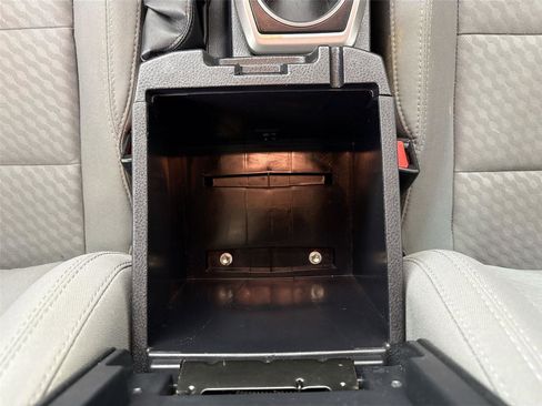 Certified 2022 Toyota Tacoma SR5 w/ Technology Package image 40