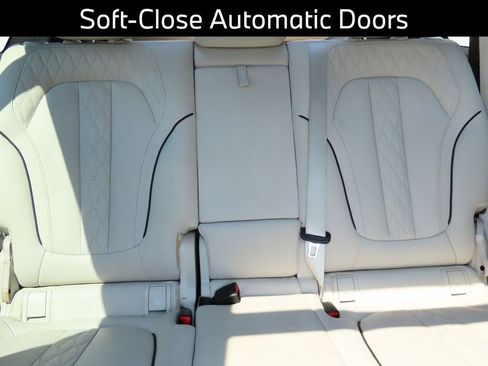 Certified 2023 BMW X7 xDrive40i w/ M Sport Package image 14