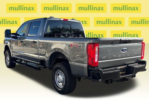 New 2026 Ford F250 XL w/ XL Off-Road Package AWD/4WD image 11
