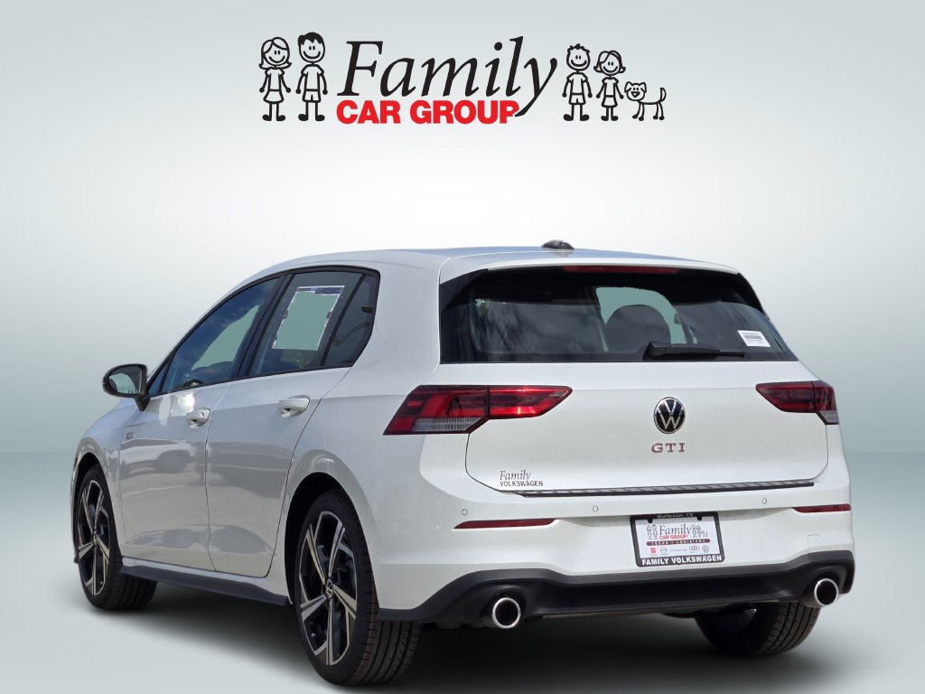 New 2026 Volkswagen GTI SE FWD image 3
