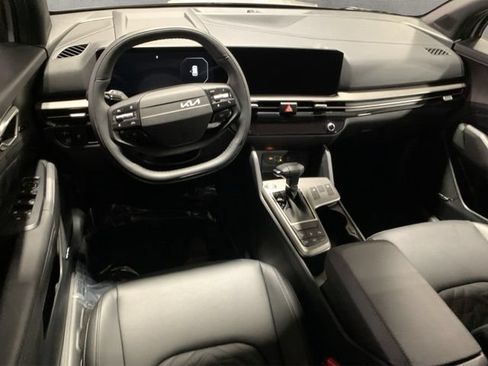 Used 2026 Kia Sportage X-Line w/ X-Line Technology Package AWD/4WD image 2
