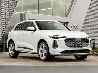 Certified 2025 Audi Q5 Premium w/ Premium Plus AWD/4WD video 1