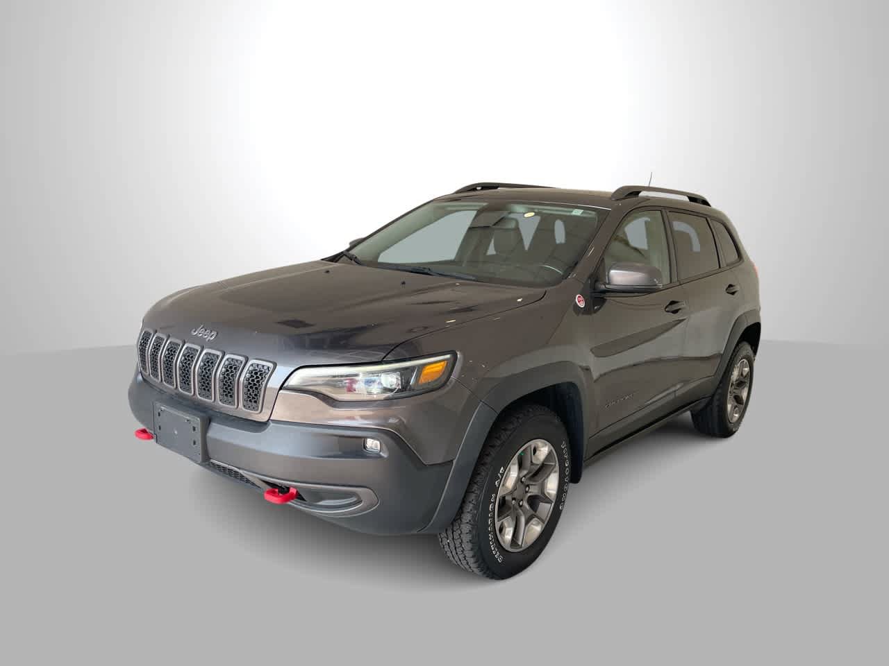 Used 2019 Jeep Cherokee Trailhawk w/ Cold Weather Group AWD/4WD image 1
