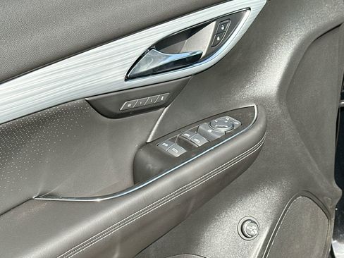 New 2025 Buick Envision Avenir image 13