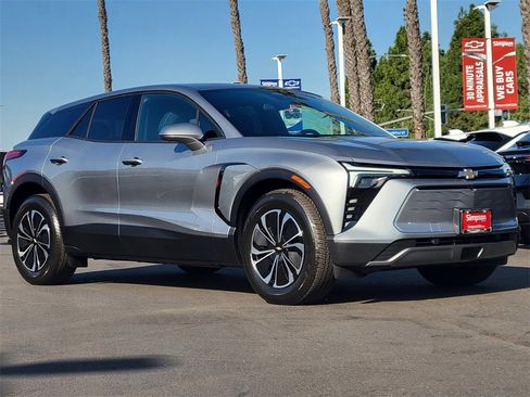 New 2026 Chevrolet Blazer EV LT image 24