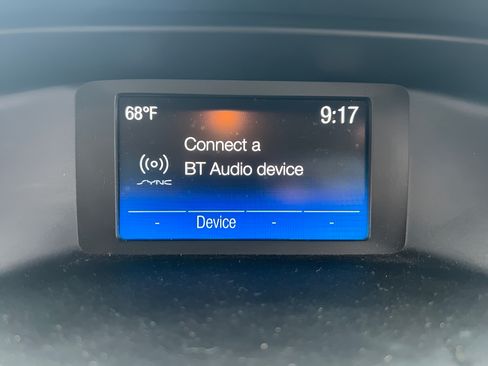Used 2016 Ford Focus SE FWD image 24