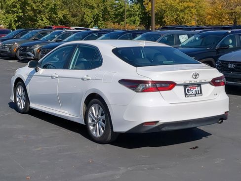 Used 2024 Toyota Camry LE image 8