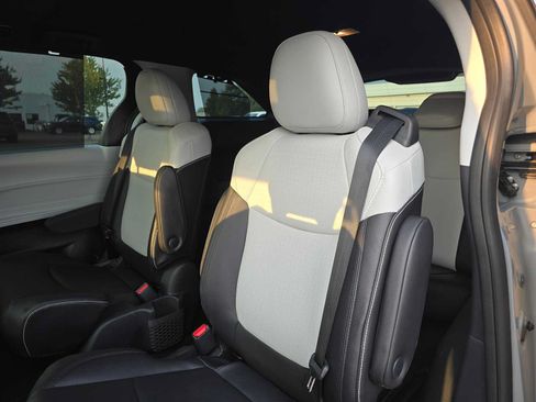 Certified 2026 Toyota Sienna XSE AWD/4WD image 10
