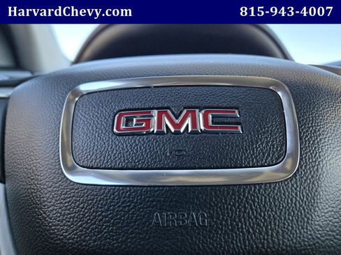 Used 2020 GMC Terrain SLE image 25