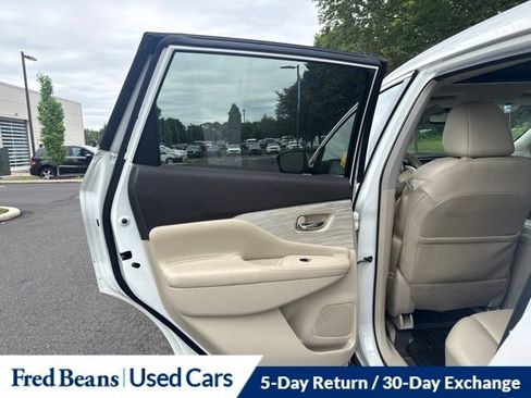 Used 2018 Nissan Murano SL w/ Moonroof Package AWD/4WD image 15