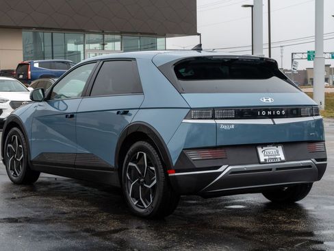 Certified 2024 Hyundai Ioniq 5 SEL image 5