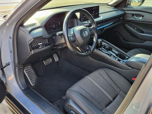 Used 2024 Honda Accord Sport image 15
